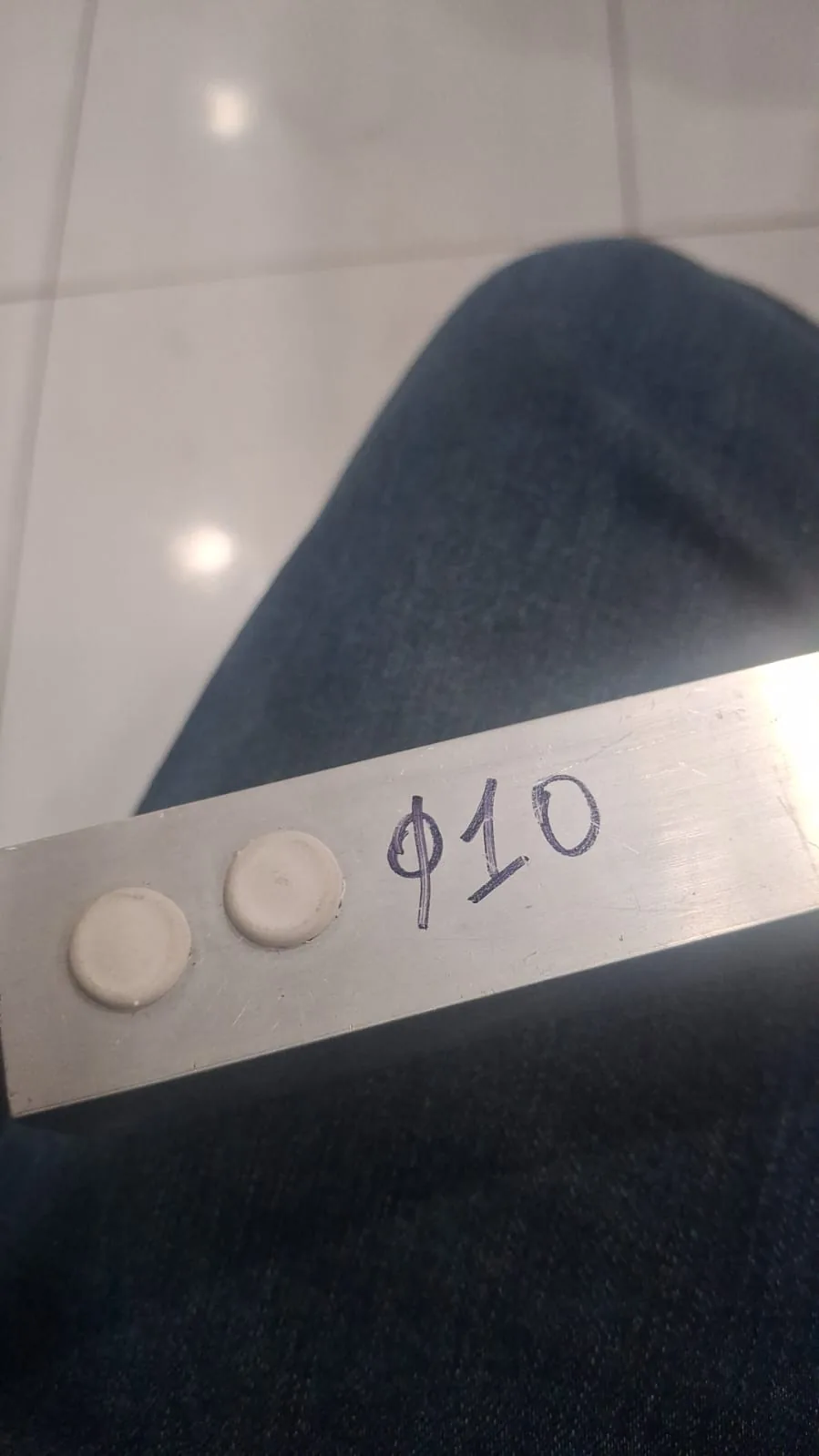 Tapa-furo fabricado pela N7N Ferramentaria